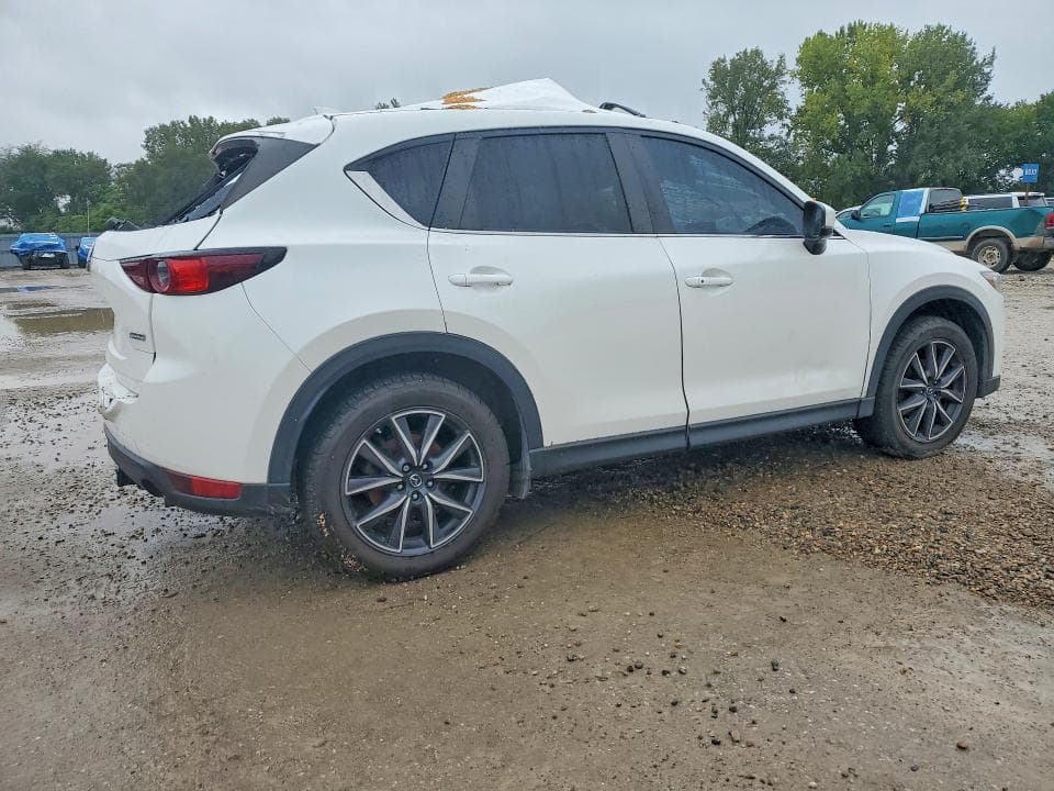 2018 MAZDA CX-5 TOURING 3