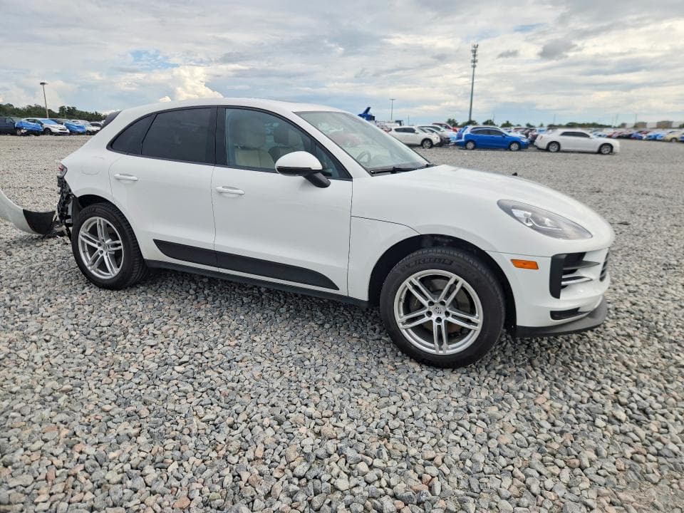 2020 PORSCHE MACAN 4