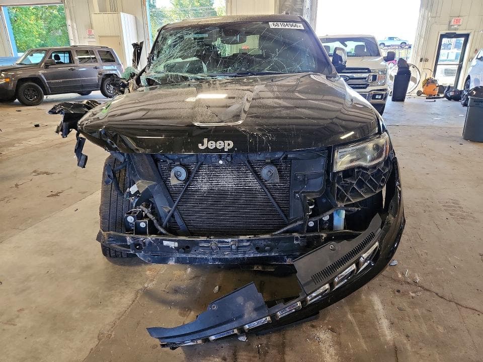 2017 JEEP GRAND CHEROKEE LIMITED 5
