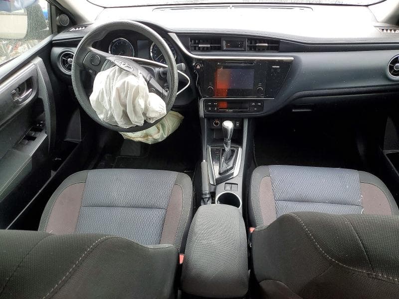 2017 TOYOTA COROLLA L 8
