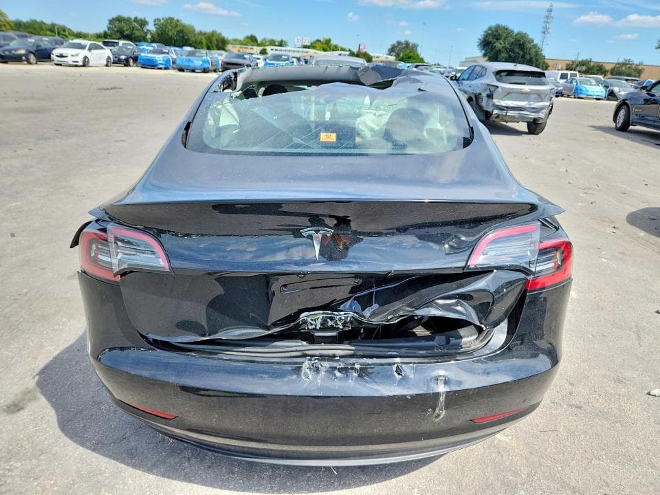 2023 TESLA MODEL 3 6