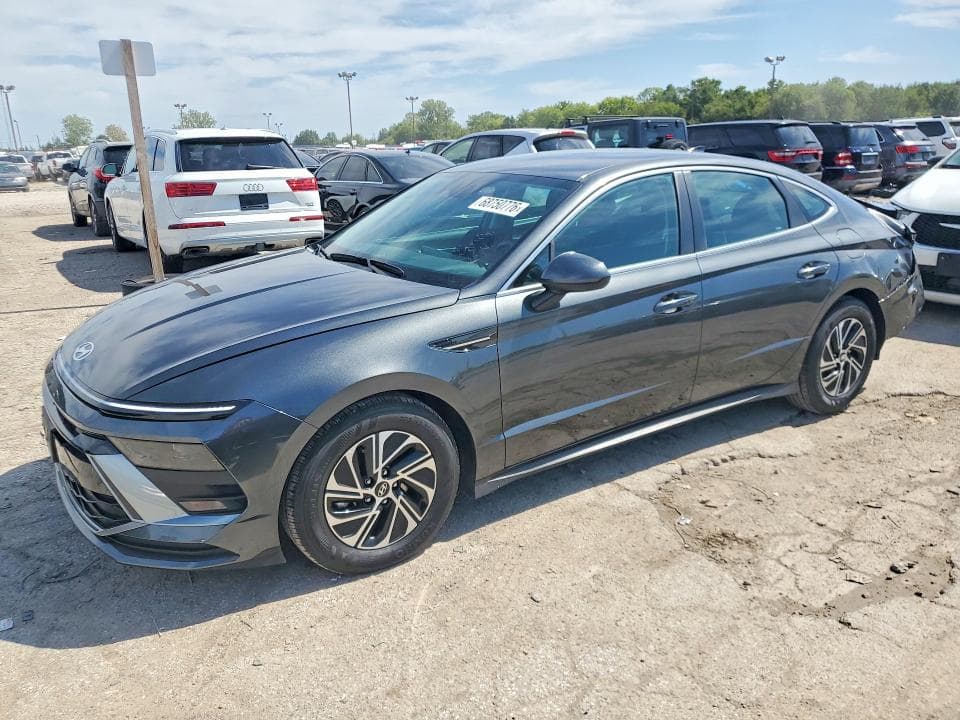2026 HYUNDAI SONATA HYBRID BLUE
