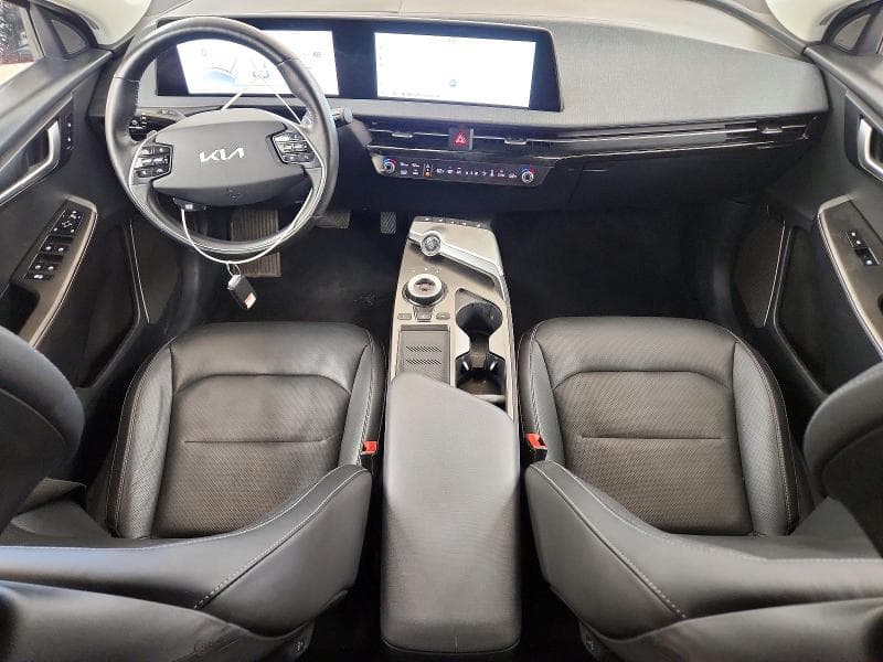 2023 KIA EV6 WIND 8