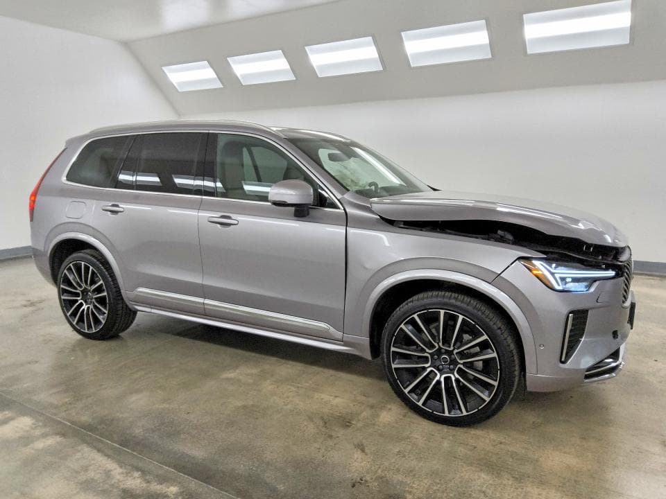 2026 VOLVO XC90 PLUS 4