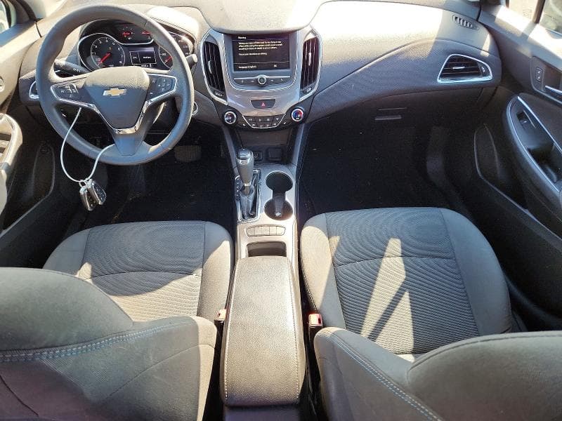 2019 CHEVROLET CRUZE LT 8
