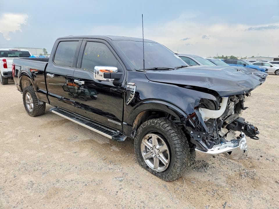 2025 FORD F150 XLT 4