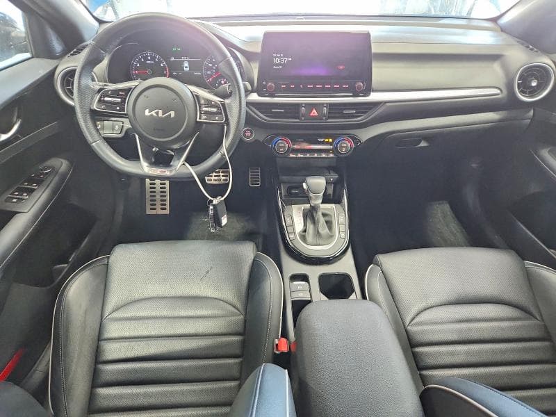 2023 KIA FORTE GT LINE 8