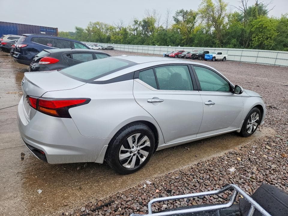 2019 NISSAN ALTIMA S 3