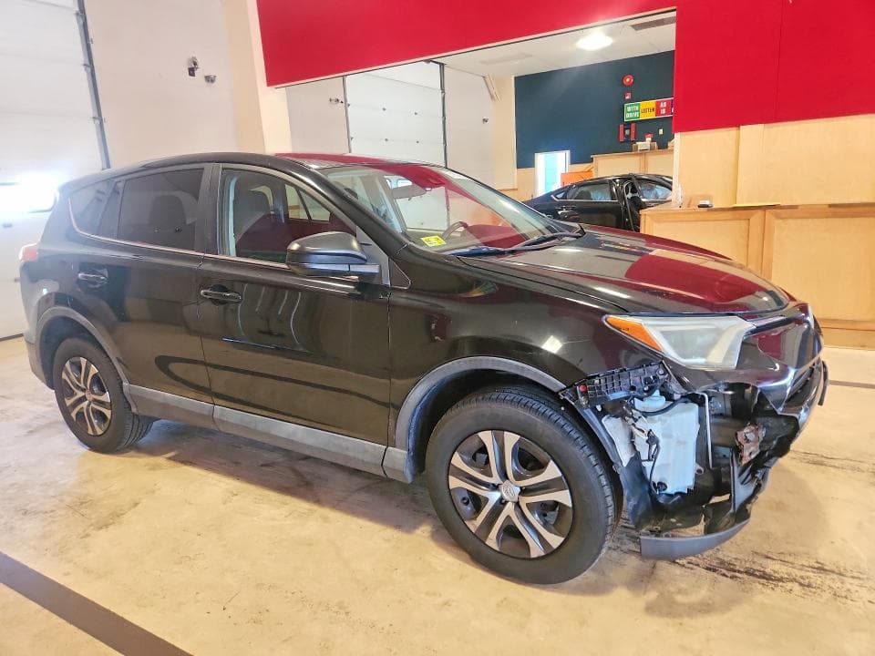 2018 TOYOTA RAV4 LE 4