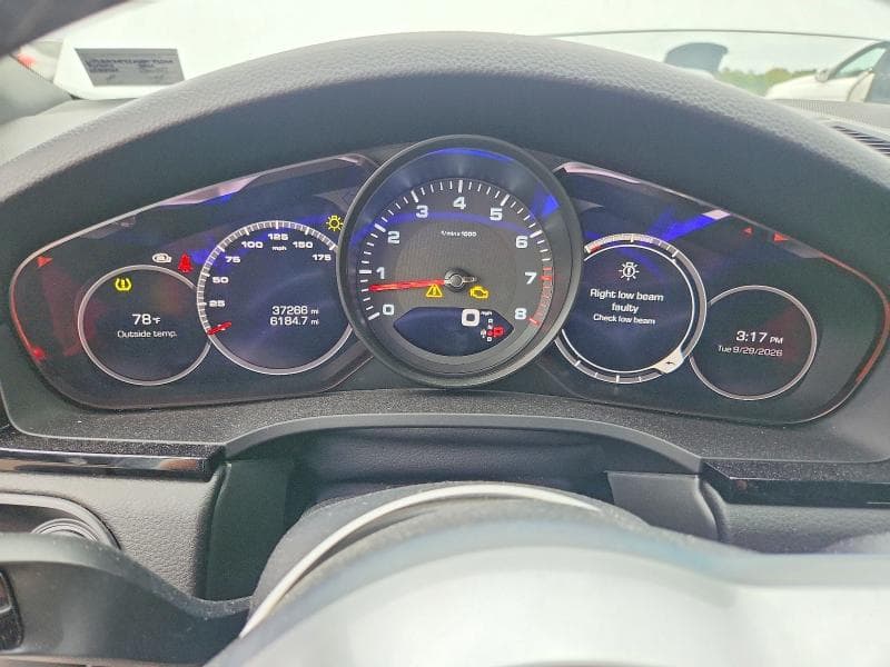 2021 PORSCHE CAYENNE COUPE 9