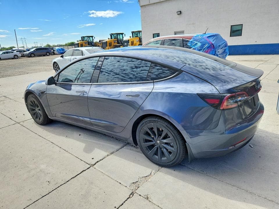 2022 TESLA MODEL 3 2