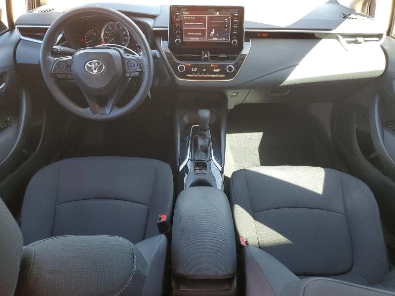 2020 TOYOTA COROLLA LE 8