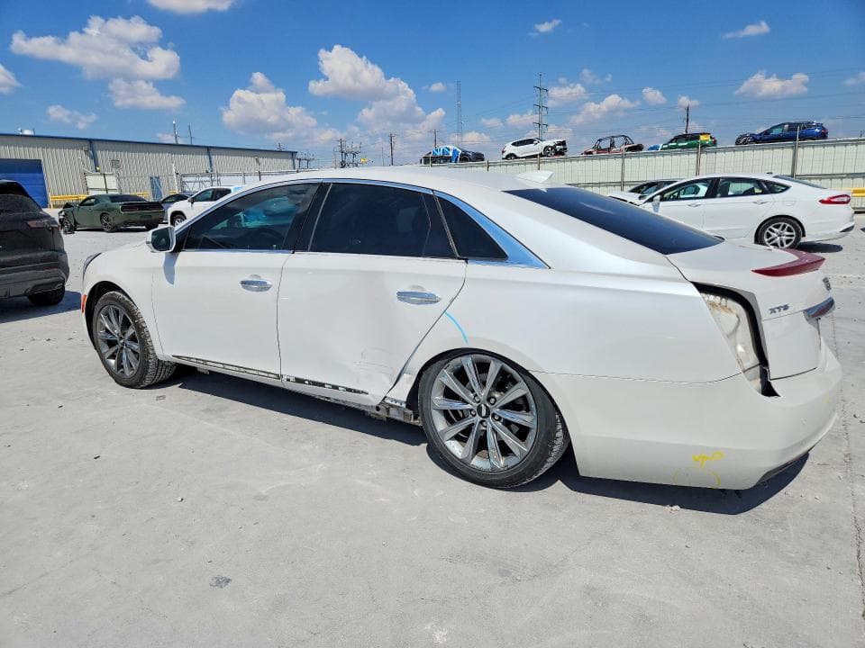 2017 CADILLAC XTS 2