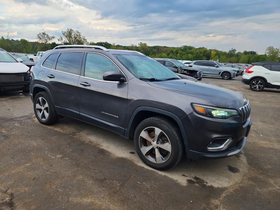 2019 JEEP CHEROKEE LIMITED 4