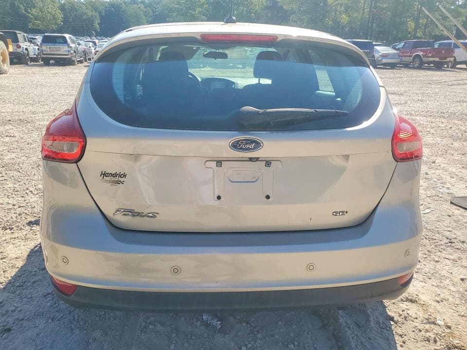 2017 FORD FOCUS SEL 6