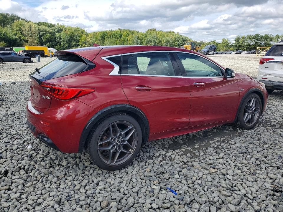 2017 INFINITI QX30 BASE 3