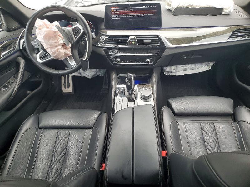 2021 BMW M550XI 8