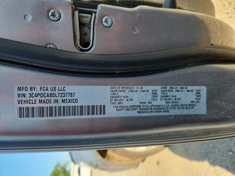 2020 DODGE JOURNEY SE 13