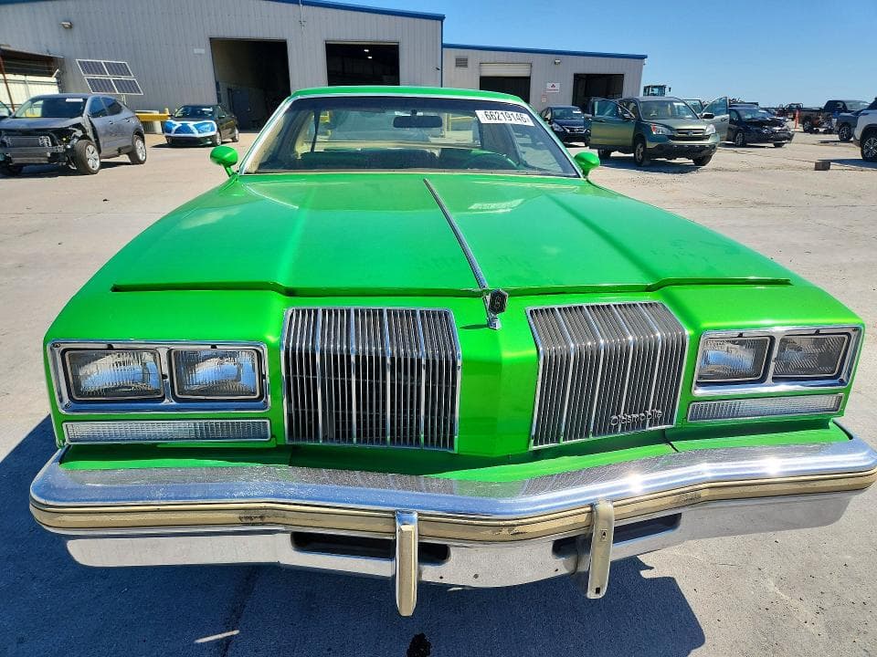 1977 OLDSMOBILE 88 5
