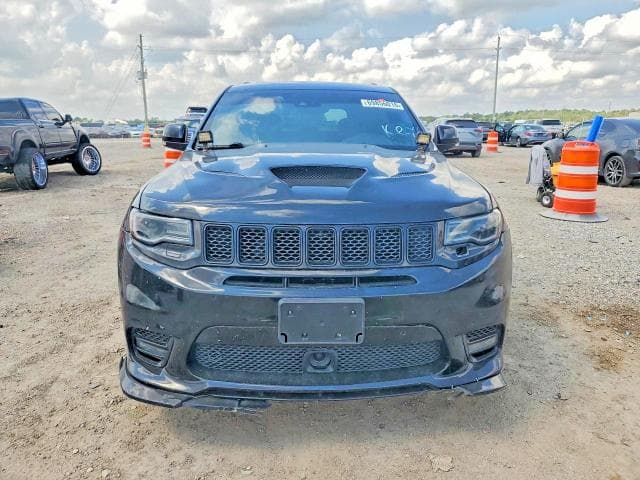 2017 JEEP GRAND CHEROKEE SRT-8 5
