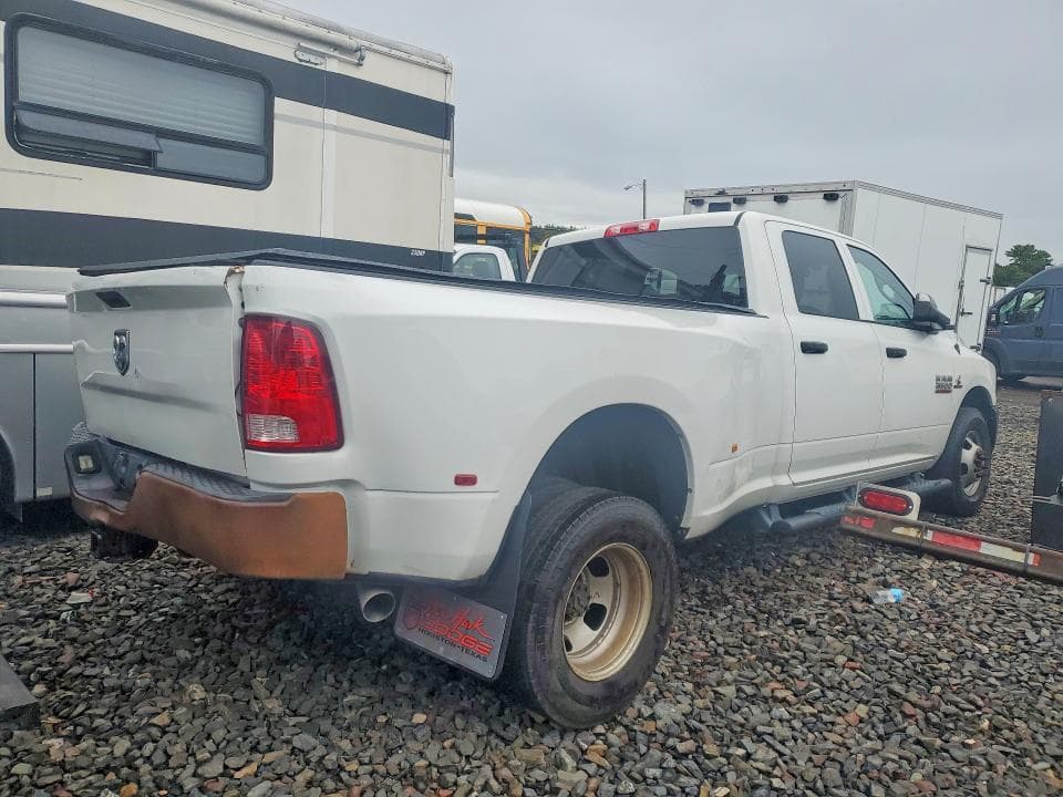 2018 RAM 3500 ST 3