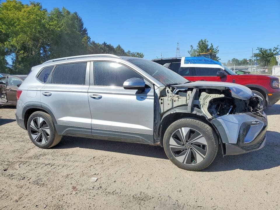 2022 VOLKSWAGEN TAOS SEL 4