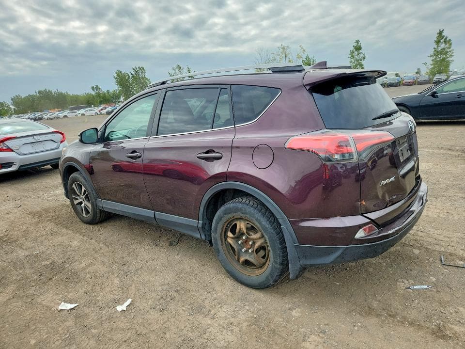2017 TOYOTA RAV4 XLE 2