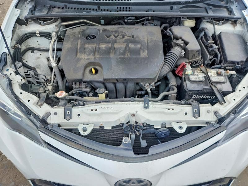 2017 TOYOTA COROLLA SE 11