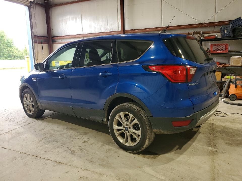 2019 FORD ESCAPE SE 2