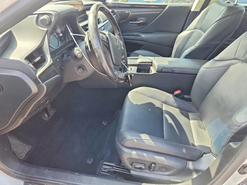 2021 LEXUS ES 300H 7