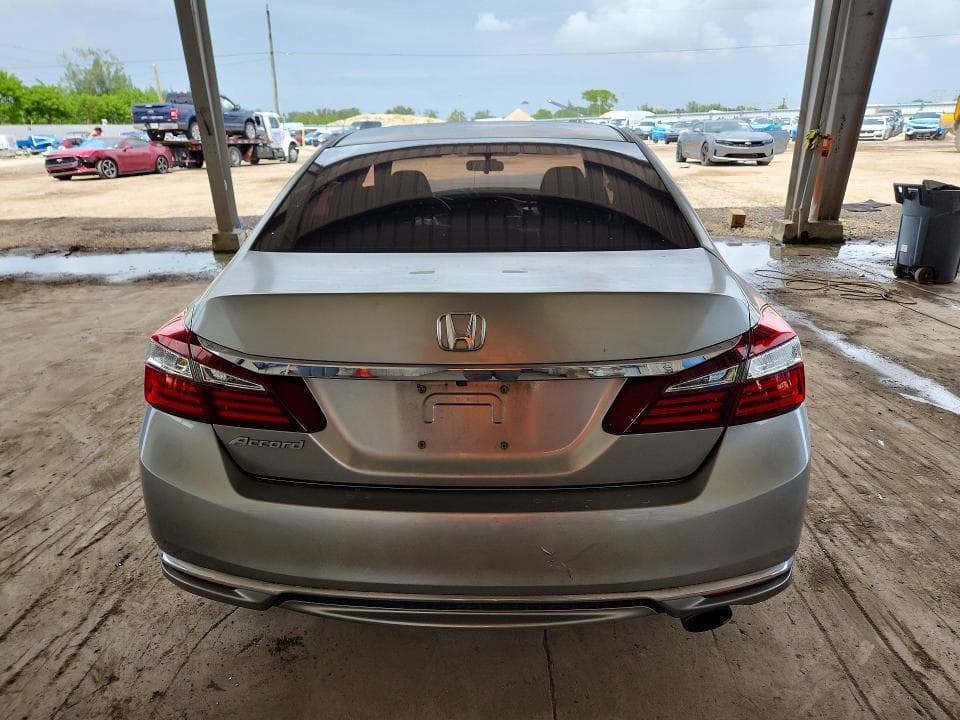 2017 HONDA ACCORD LX 6