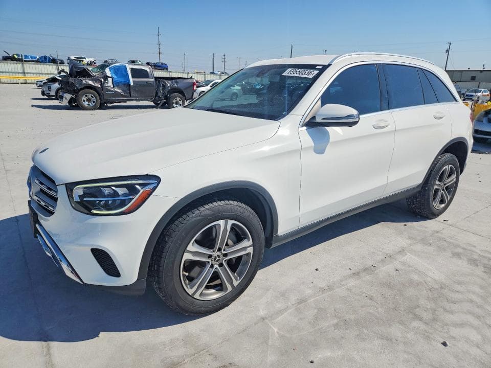 2020 MERCEDES-BENZ GLC 300