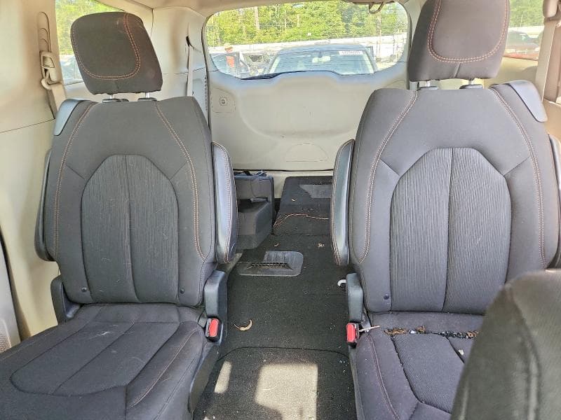 2019 CHRYSLER PACIFICA TOURING PLUS 10