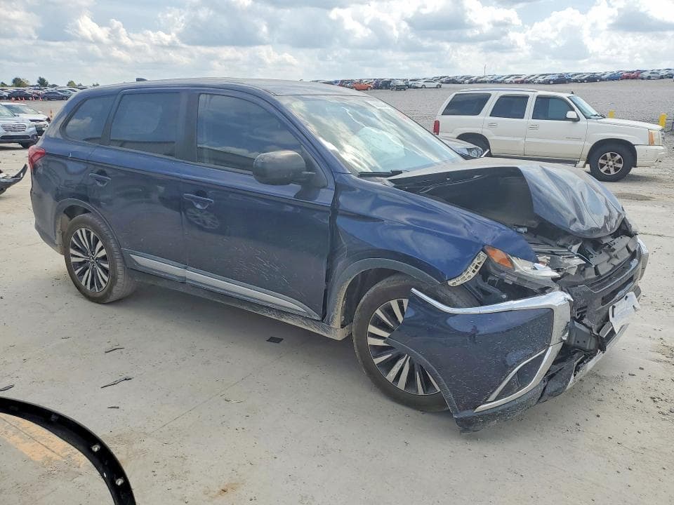 2019 MITSUBISHI OUTLANDER ES 4