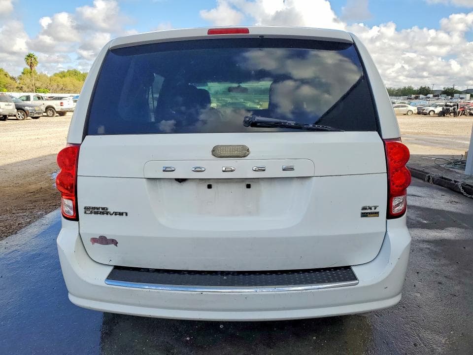 2018 DODGE GRAND CARAVAN SXT 6