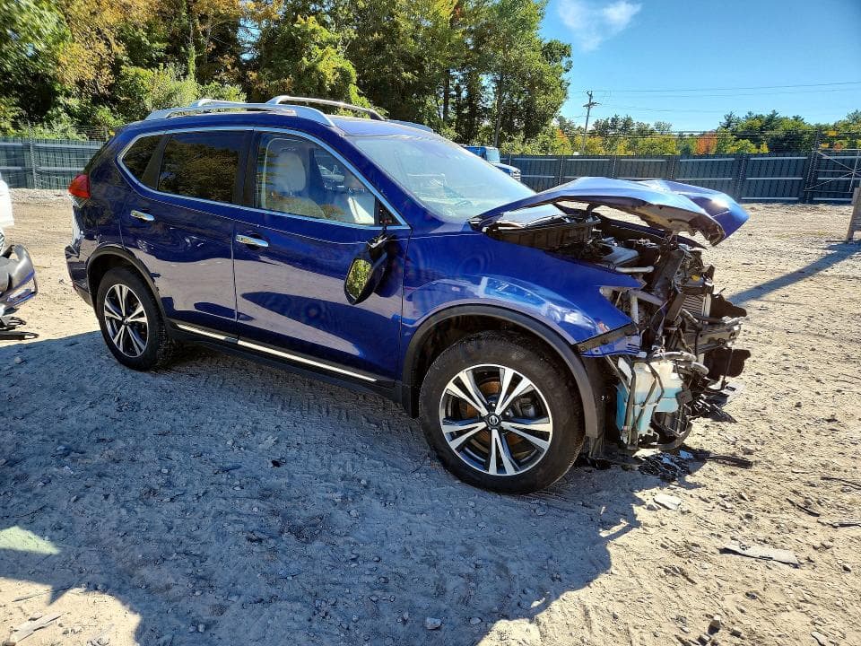 2017 NISSAN ROGUE S 4