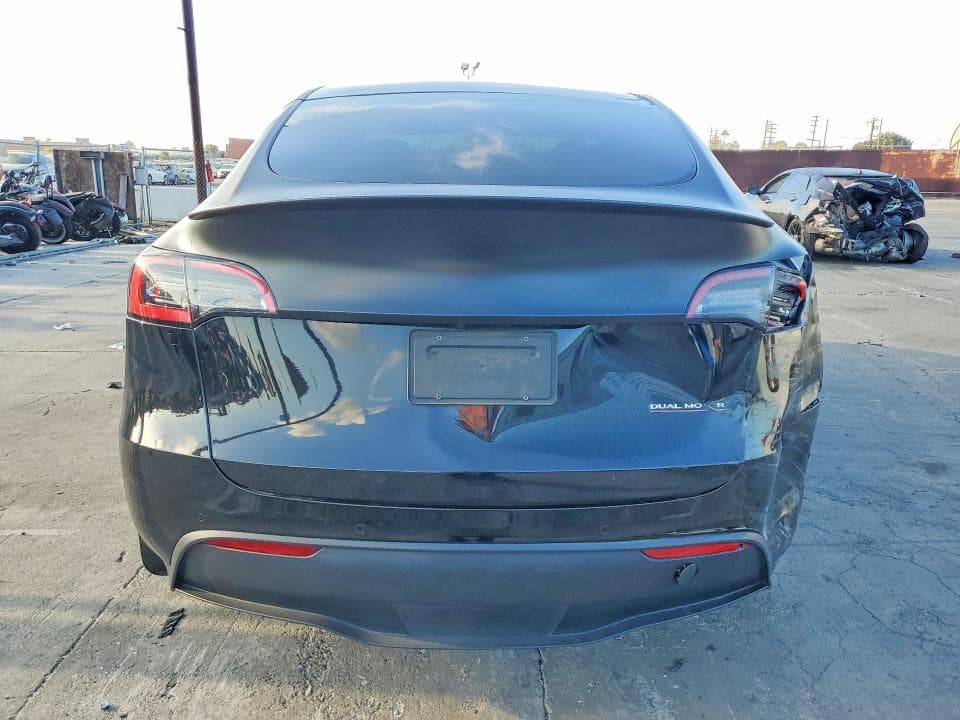 2022 TESLA MODEL Y 6