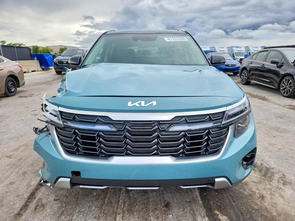 2025 KIA SELTOS S 5