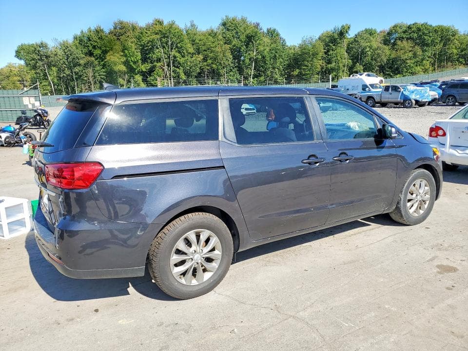 2021 KIA SEDONA LX 3