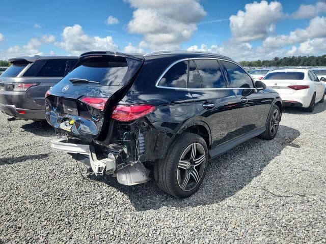 2023 MERCEDES-BENZ GLC 300 3