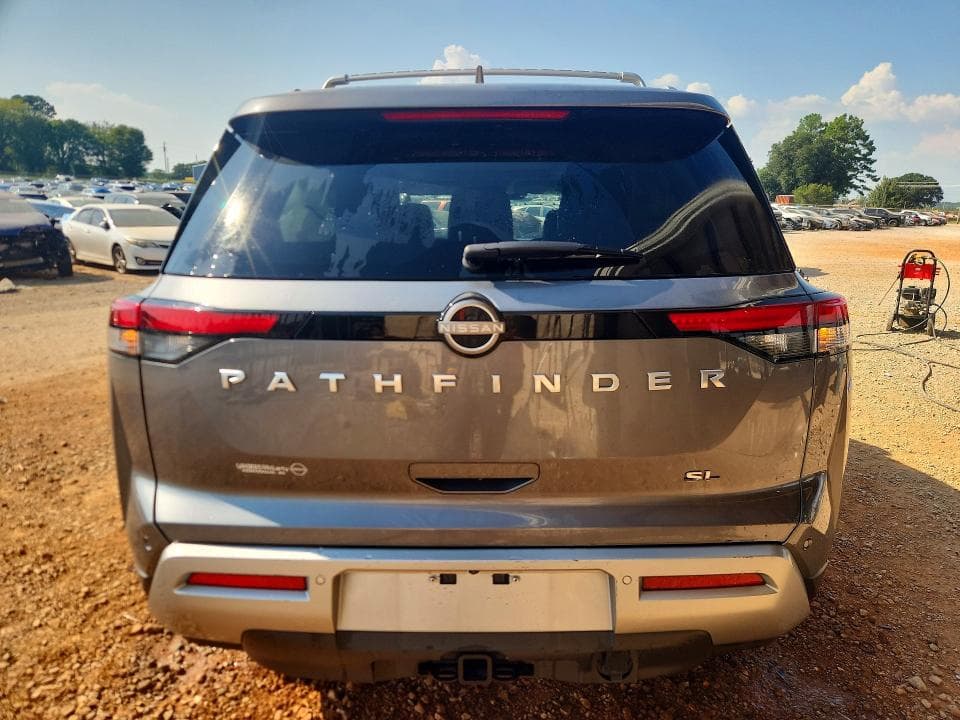 2025 NISSAN PATHFINDER SL 6