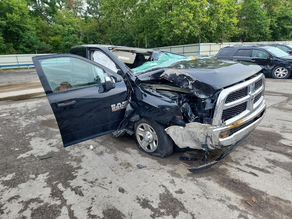 2017 RAM 2500 ST 4