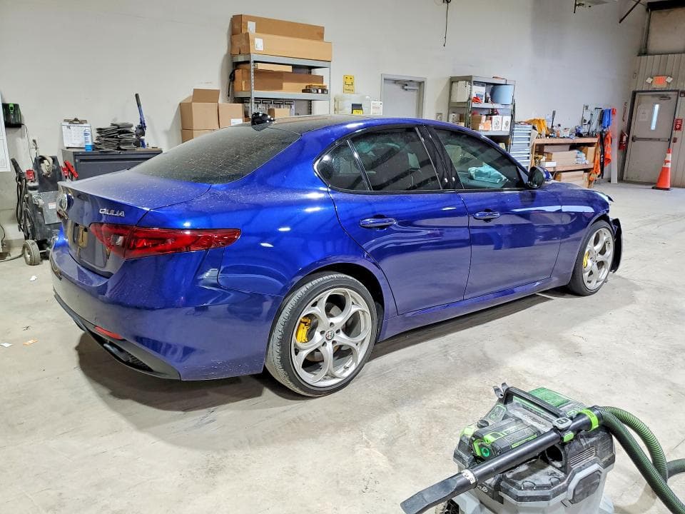 2021 ALFA ROMEO GIULIA TI 3