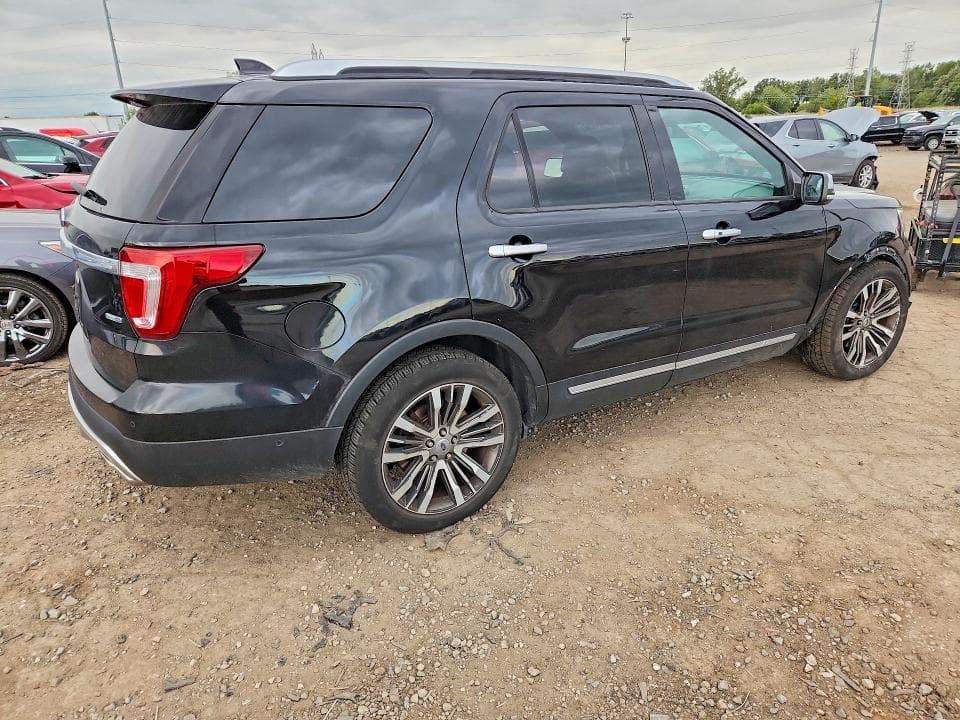 2017 FORD EXPLORER PLATINUM 3
