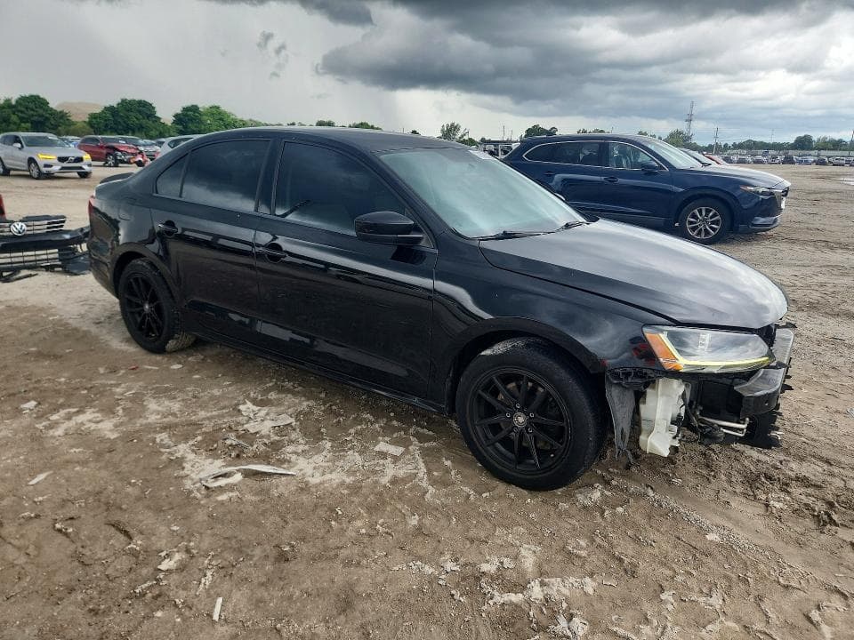 2017 VOLKSWAGEN JETTA S 4
