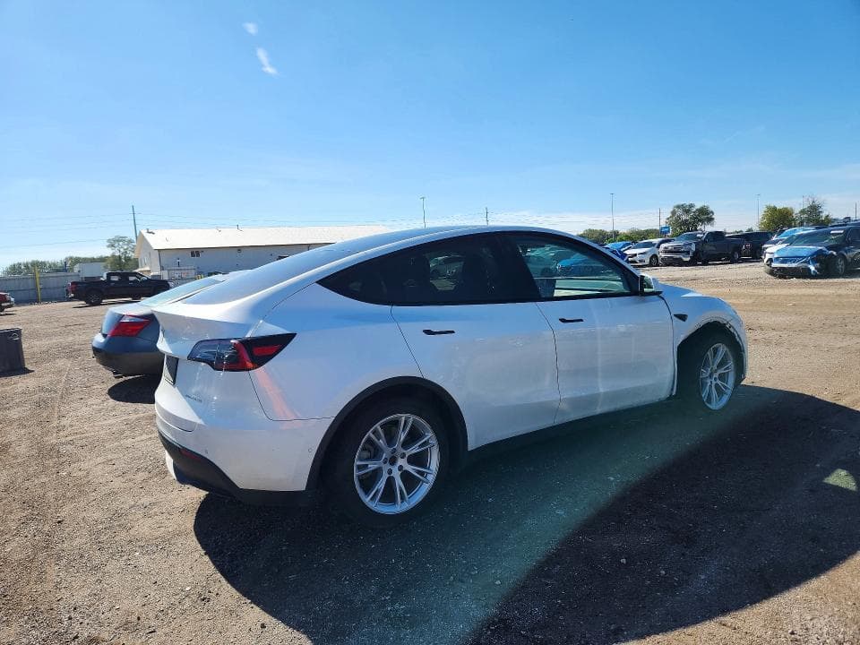 2021 TESLA MODEL Y 3