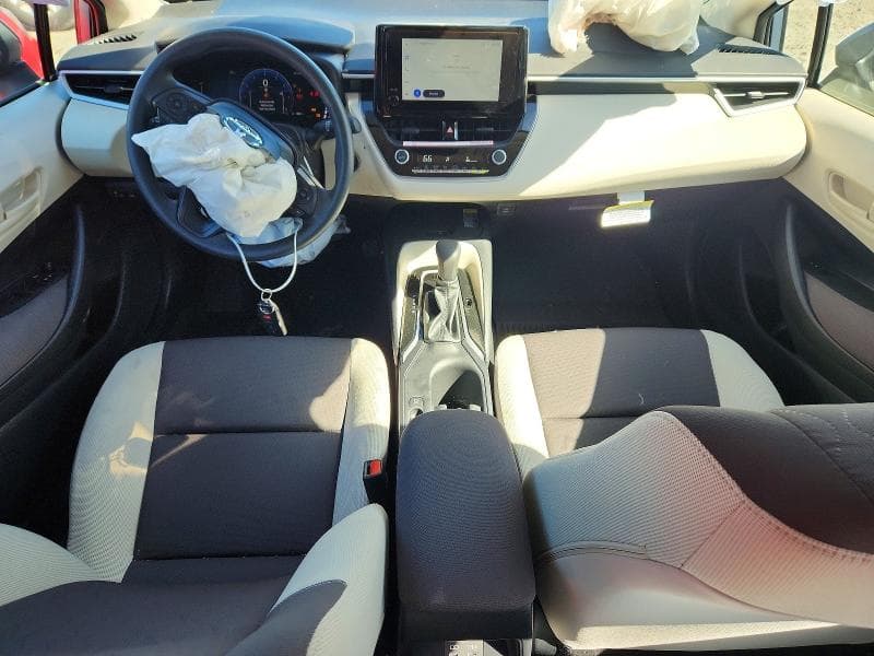 2026 TOYOTA COROLLA LE 8