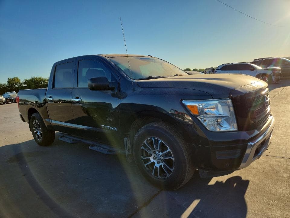 2021 NISSAN TITAN SV 4
