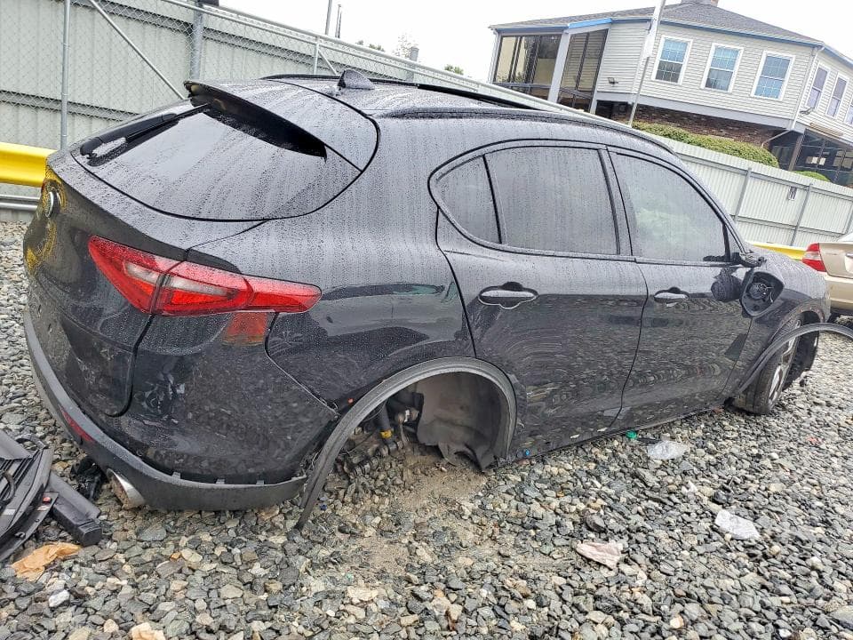 2019 ALFA ROMEO STELVIO TI 3