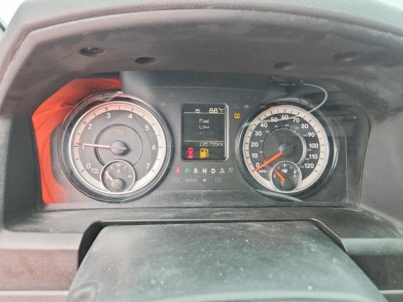 2019 RAM 1500 CLASSIC TRADESMAN 9